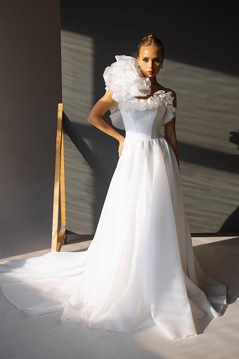 Свадебное платье а-силуэта #9622